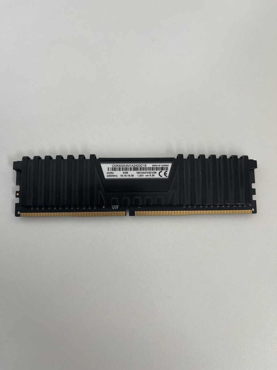 Main image 6