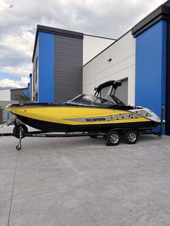 2018 Scarab 255 ID