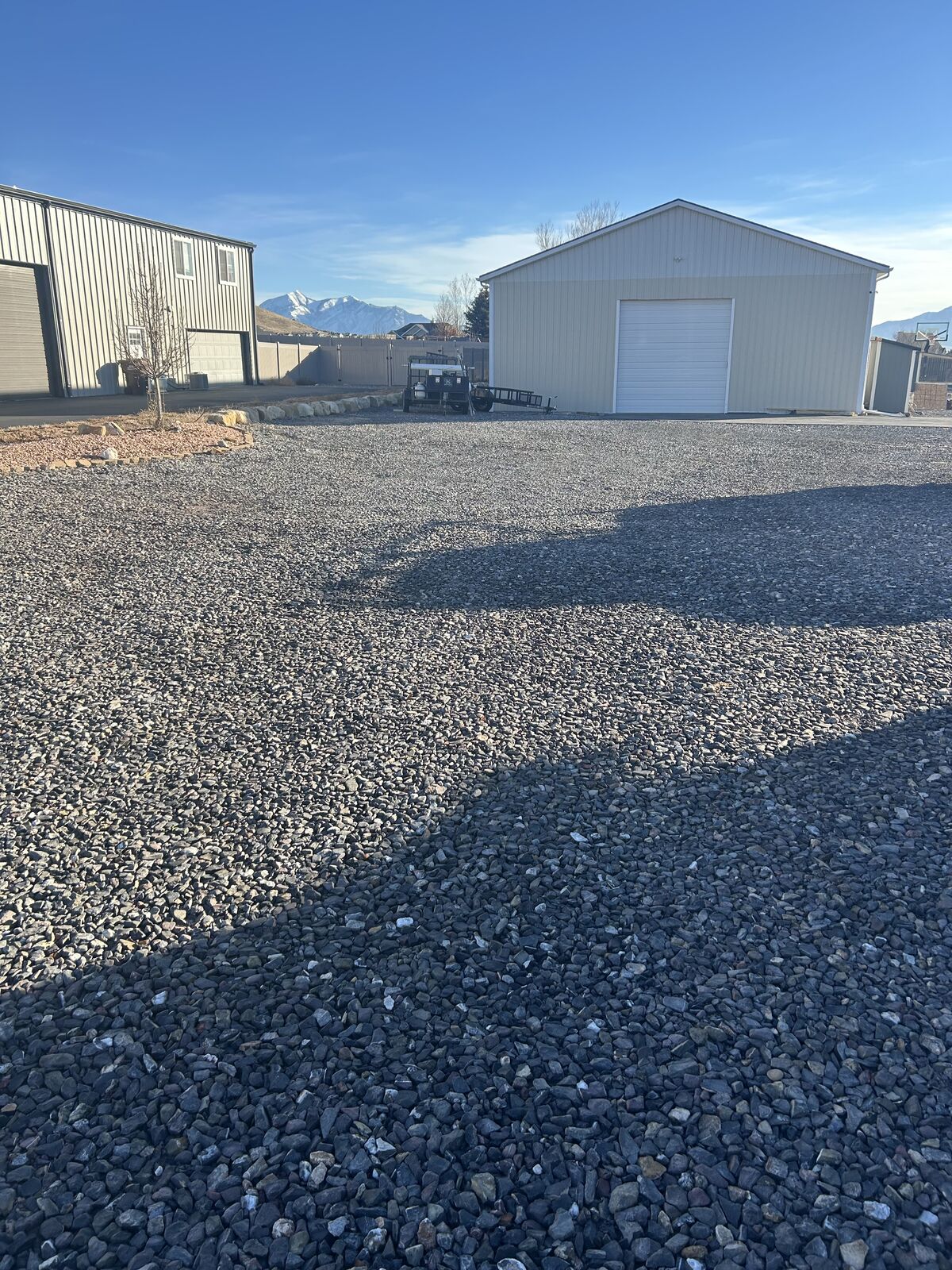 Warehouse shop for rent 2500 sq ft