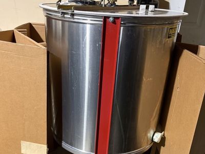 Beekeeping Maxant Electric Honey Extractor