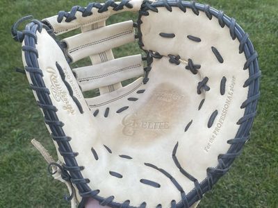 Rawlings Gold Glove EliteBaseball/Softball First Baseman’s Glove