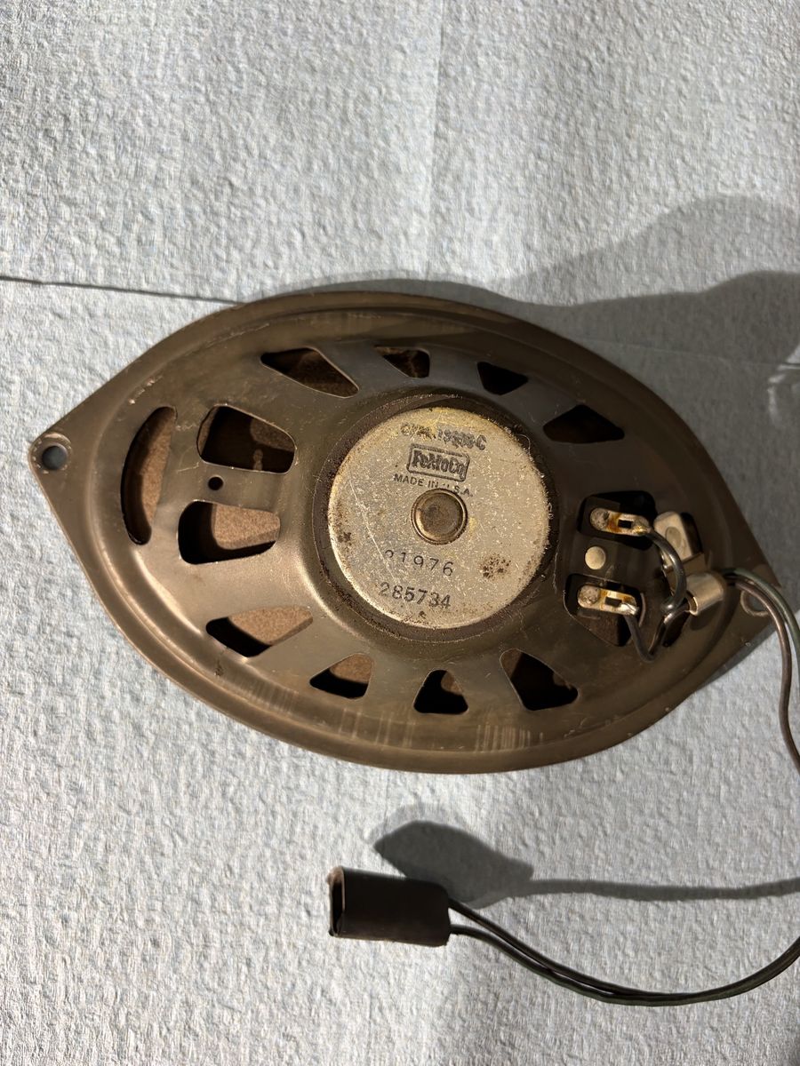Main image 4