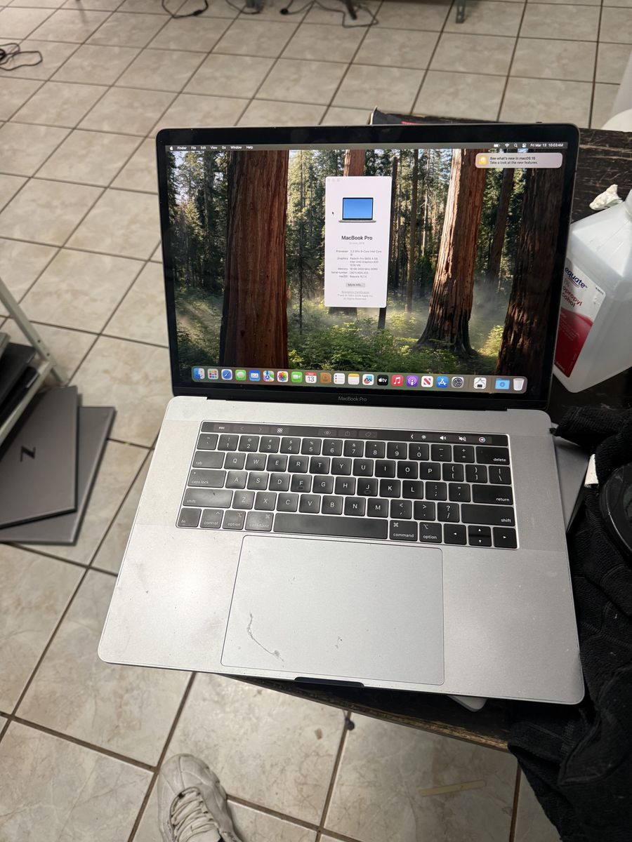 LIGHTNING FAST 15in macbook pro 8 core i9 16gb 512gb 4gb video card w/warranty