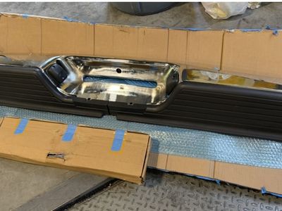 New Rear Step Bumper for 95-04 Toyota Tacoma Chrome Steel
