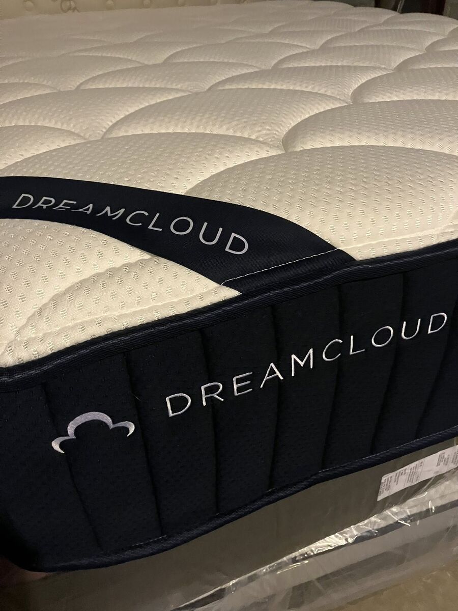 FULL size Dreamcloud Mattress