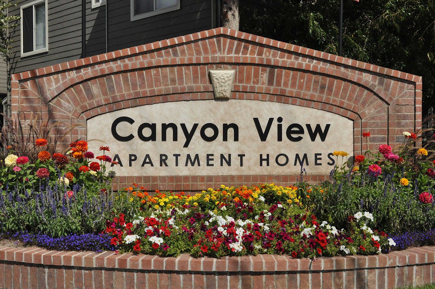 Canyon View Apartment Homes - Multi-Room Rental Property with Amenities 1400/month