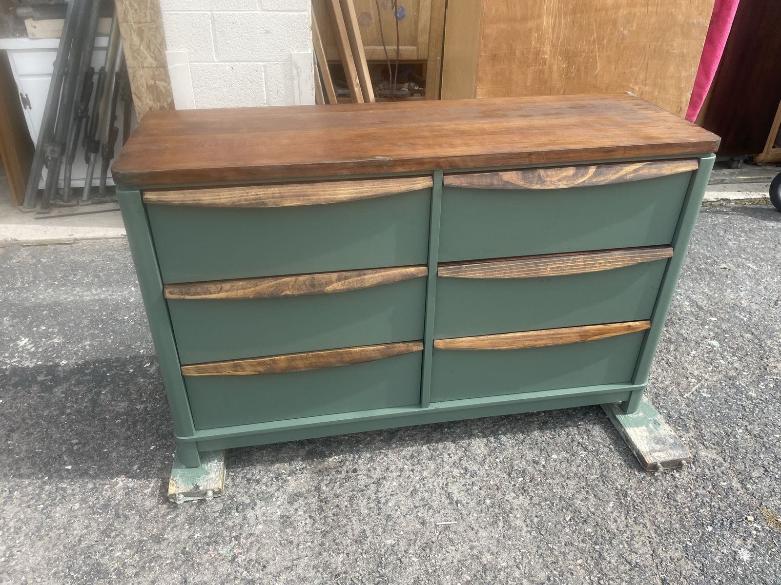 DRESSER 6 spacious drawers