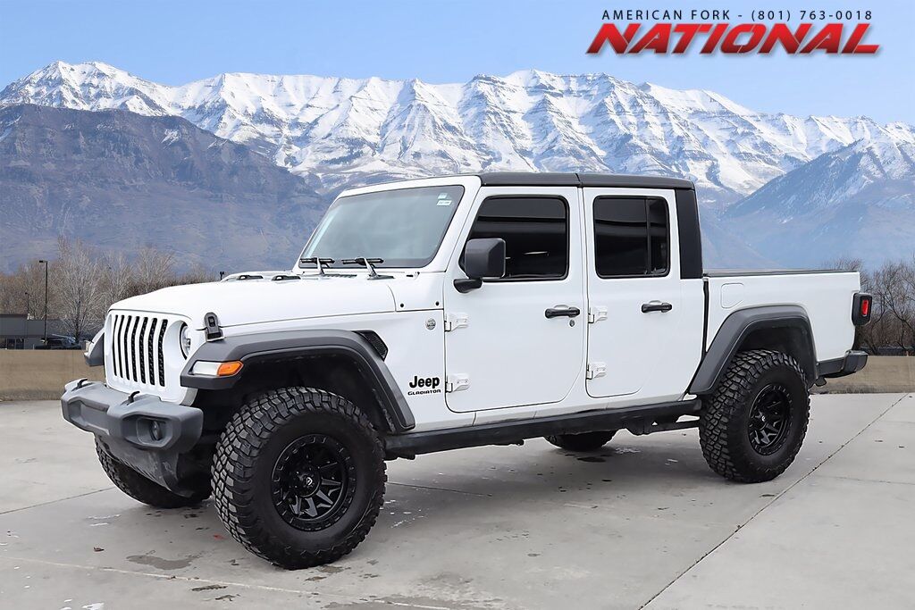 2020 JEEP GLADIATOR Sport S