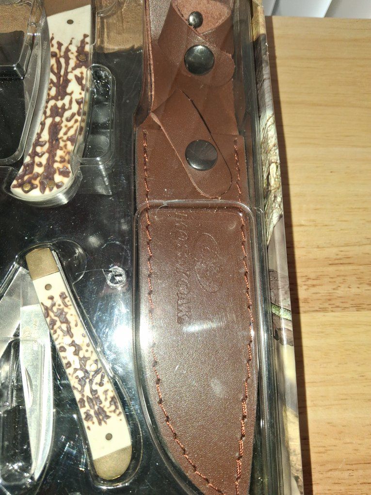 Main image 6