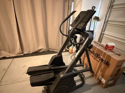 Gently Used NordicTrack X16 Elliptical
