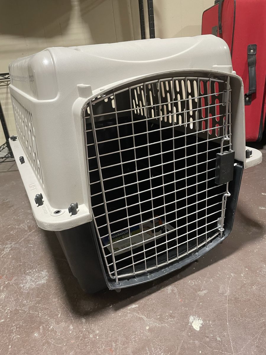Pet Carrier Crate - 24"L x 20"W x 21"H Travel Kennel for Dogs & Cats