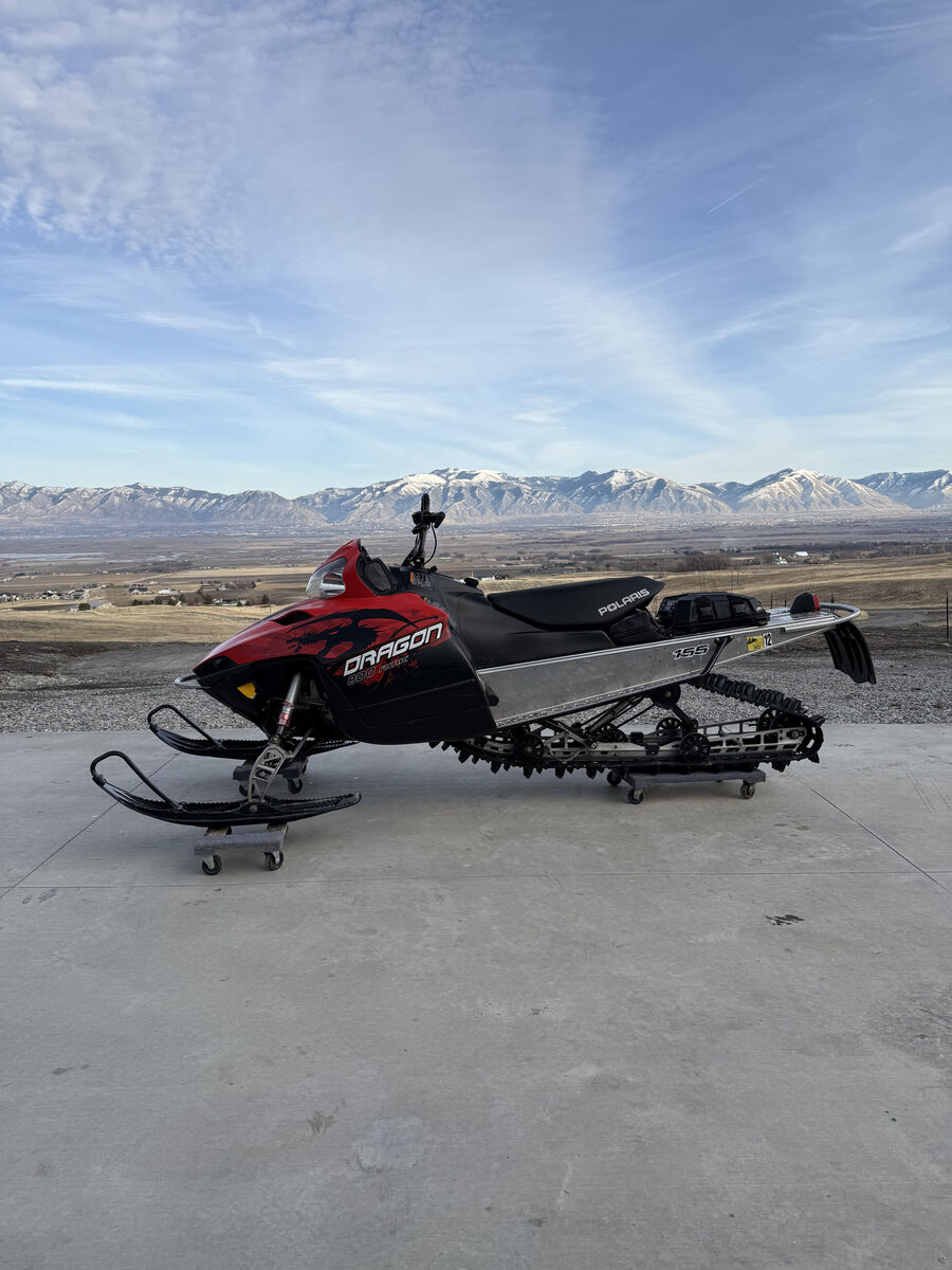 2010 Polaris RMK 800 Dragon (155-inch)