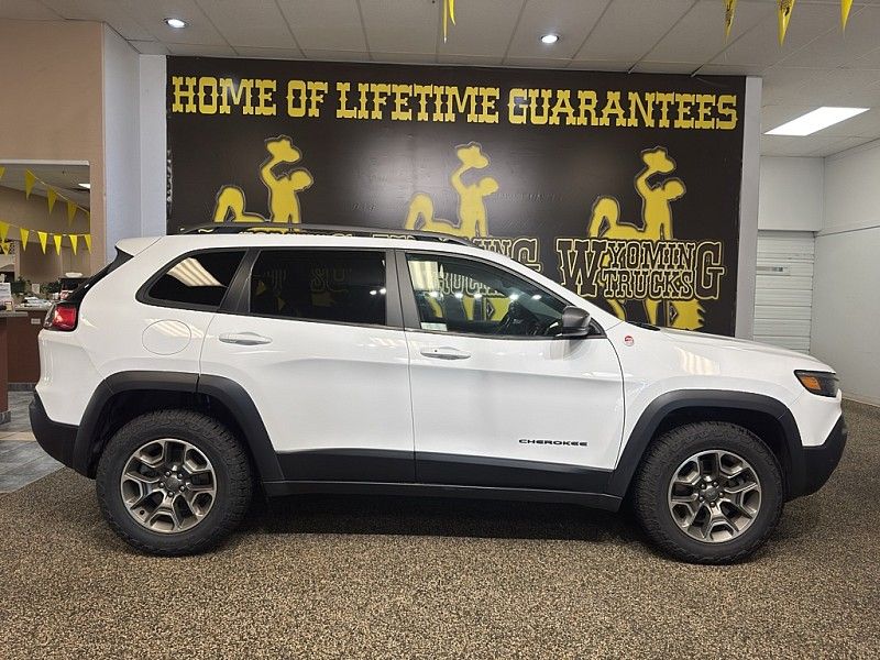 2020 Jeep Cherokee Trailhawk