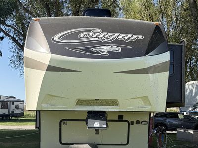 Cougar Fifth Wheel