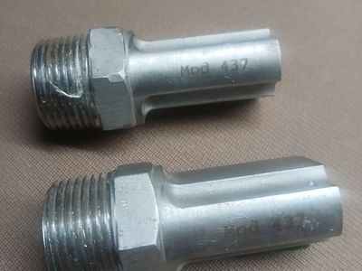 2 New Boom Buster 437 Spray Nozzles - Heavy Duty Boomless