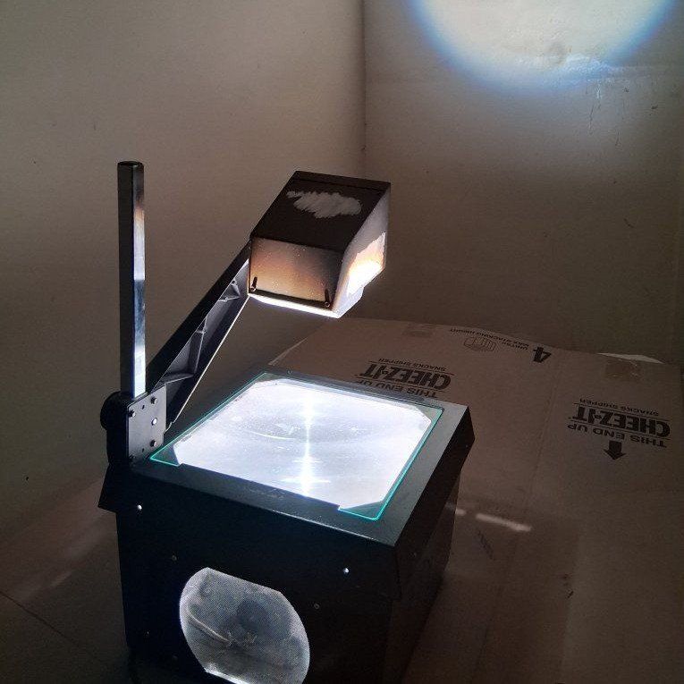 Transparency Projector