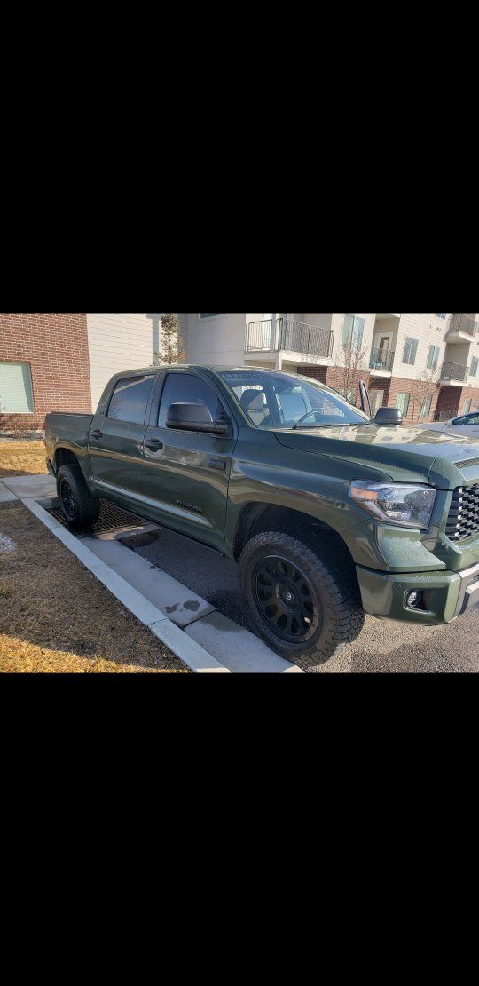 2021 Toyota Tundra CrewMax SR5
