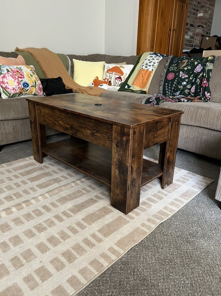 Extendable Top Coffee Table