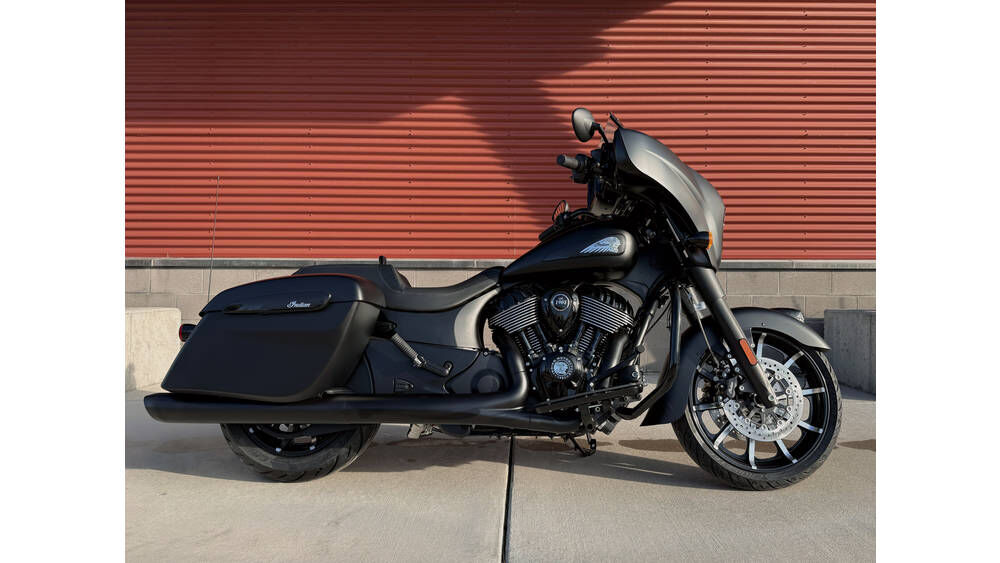 2026 Indian Motorcycle Chieftain® Dark Horse®