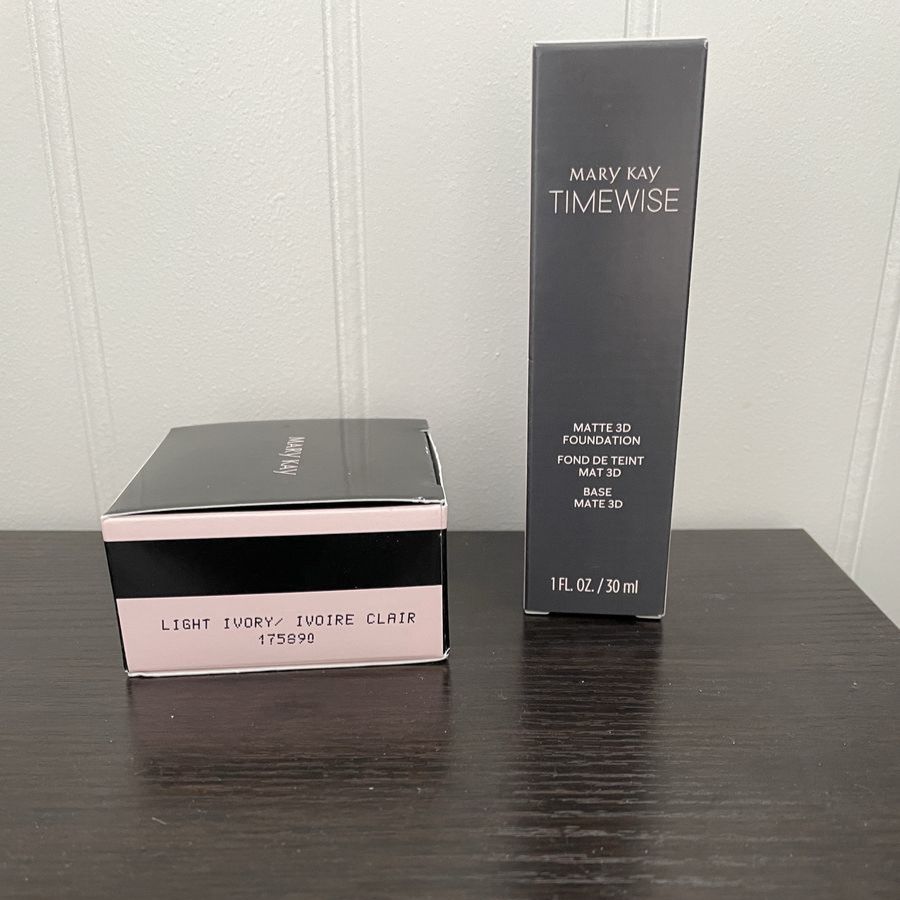 Mary Kay Foundation and Loose Powder