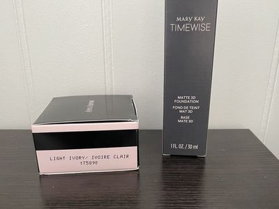 Mary Kay Foundation and Loose Powder