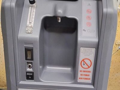 NEWLIFE Intensity 10 AIRSEP Oxygen Concentrator.