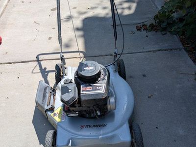 Murray Push Mower with Briggs & Stratton Engine - Used Lawn Mower