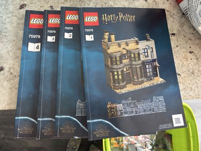 Harry Potter Diagon Alley LEGO Set 75978, 5544 Pieces, Instructions Incl.
