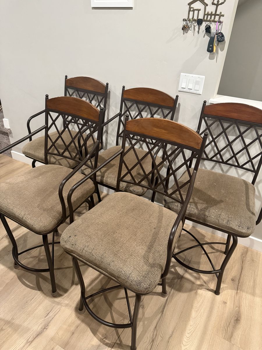Set of 5 Metal and Wood Counter Height Bar Stools with Padded Seats