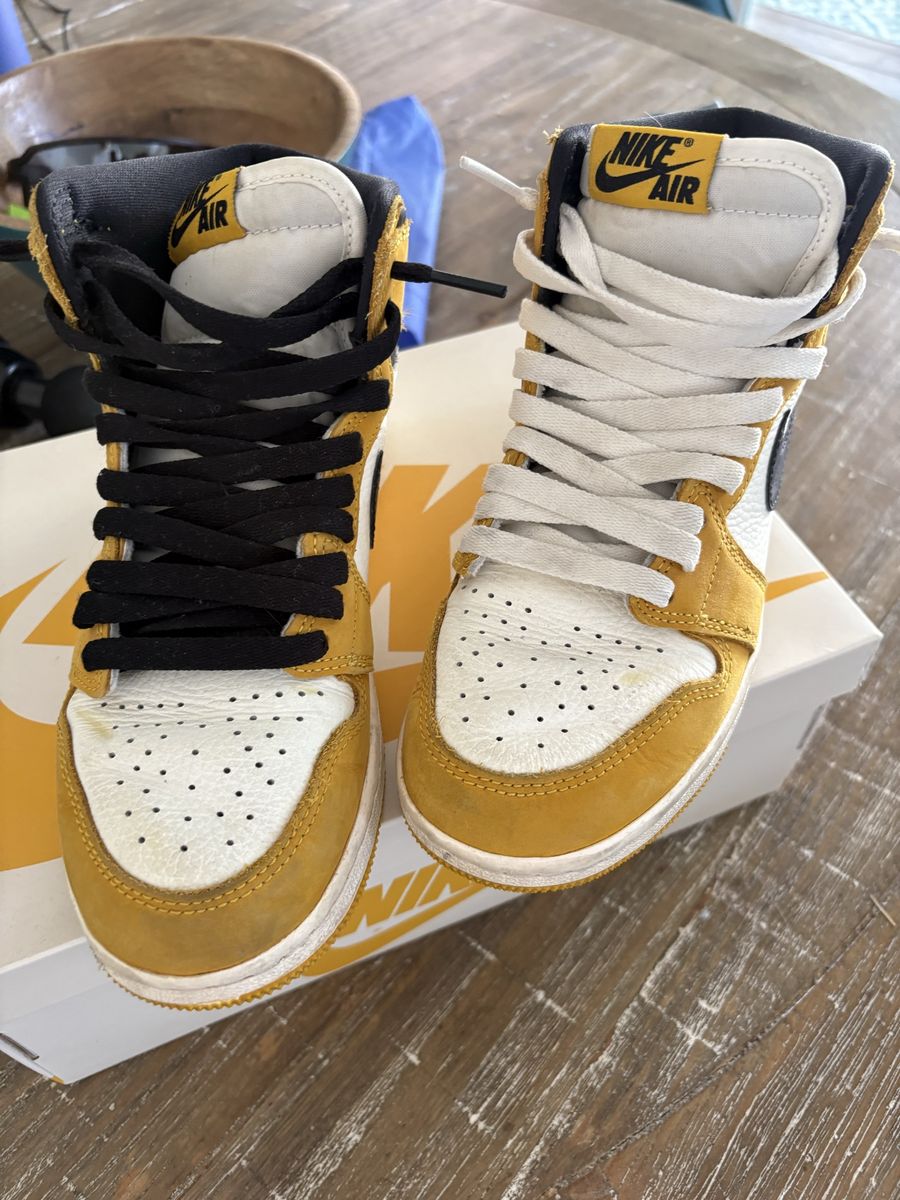 Nike Air Jordan 1 Retro High OG GS Yellow Ochre Size 5Y Used
