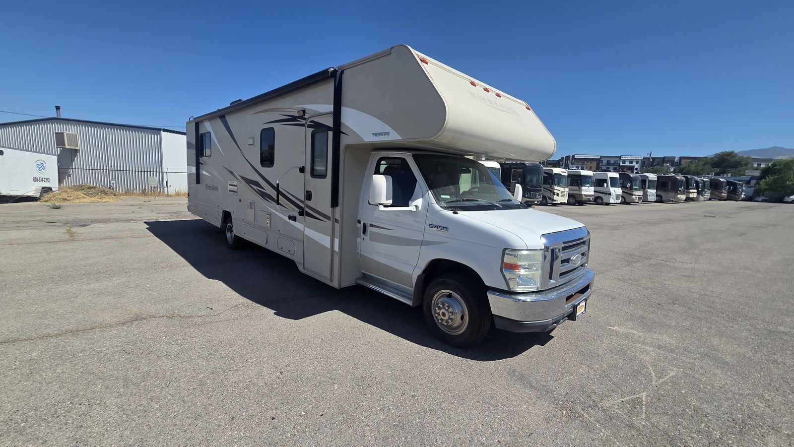 2016 Winnebago Minnie Winnie 31K 1 Slide !!!