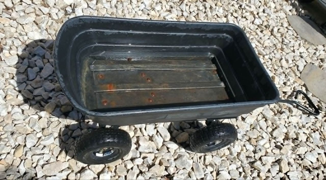Main image 3