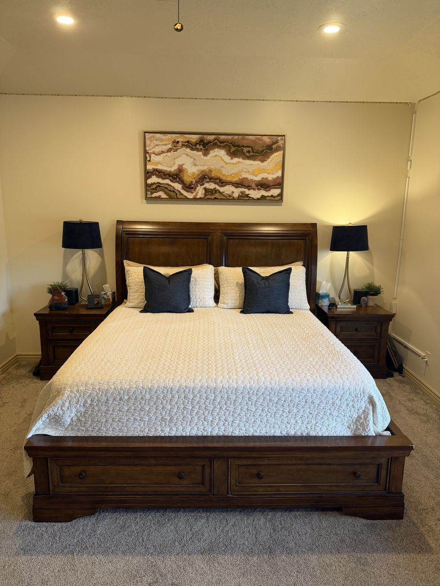 Sturdy, Beautiful King Bedroom Set