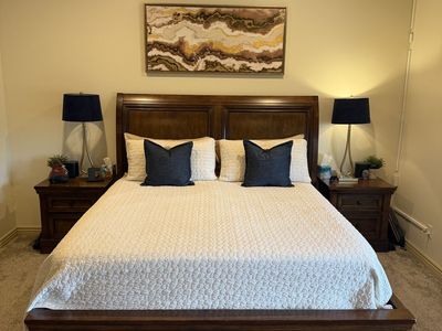 Sturdy, Beautiful King Bedroom Set