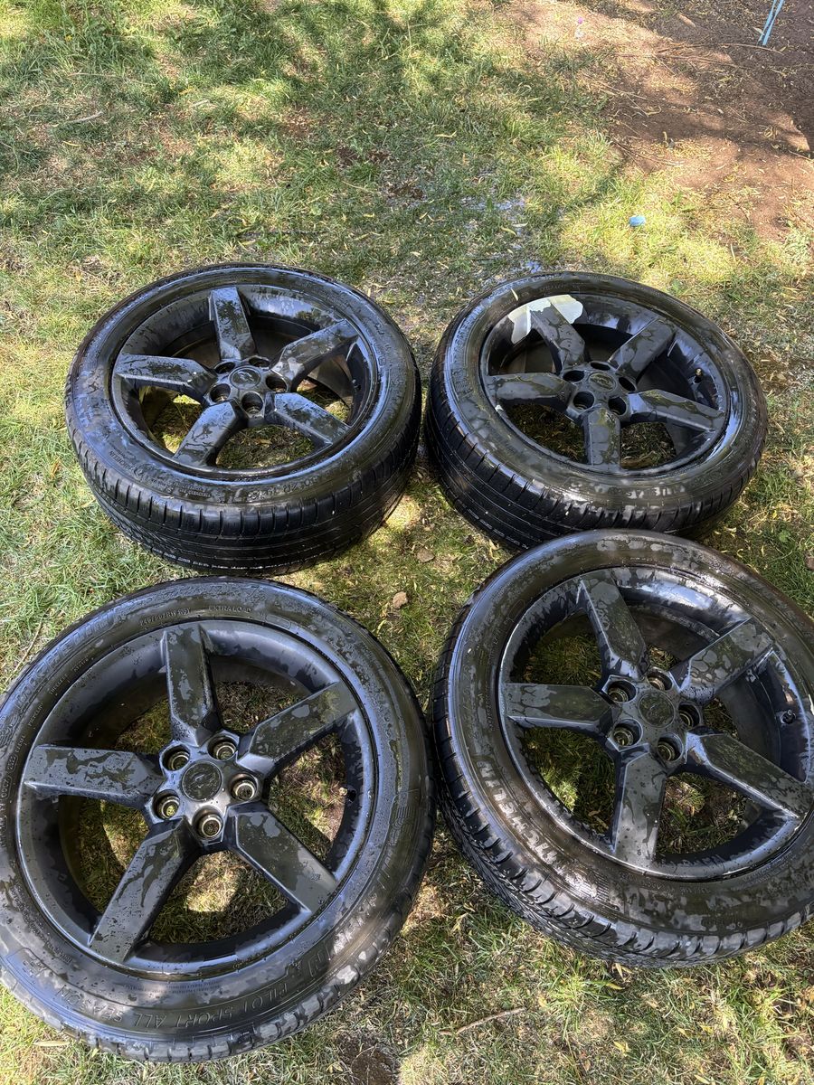 Chevy camaro wheels and tires