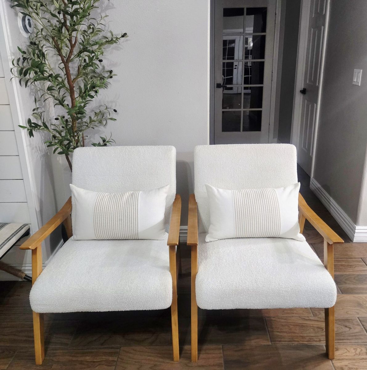 Pair of Modern style Accent Chairs with Wood Frames