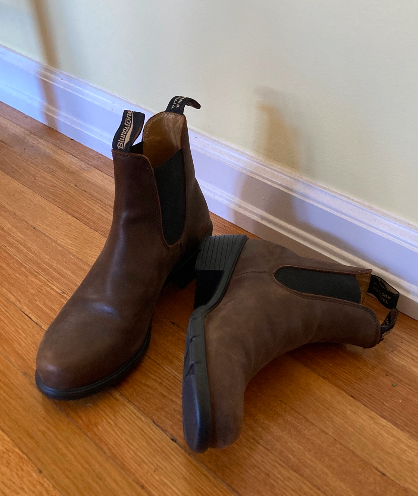 Blundstone Chelsea Boot - Brown with Heel, Size US W 11