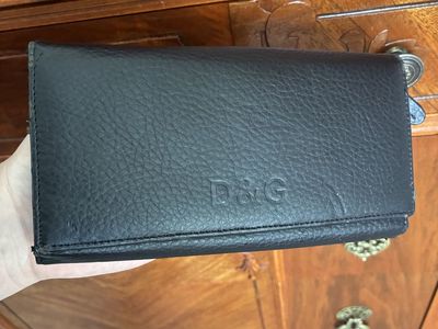 D&G Black Grained Leather Tri-Fold Wallet