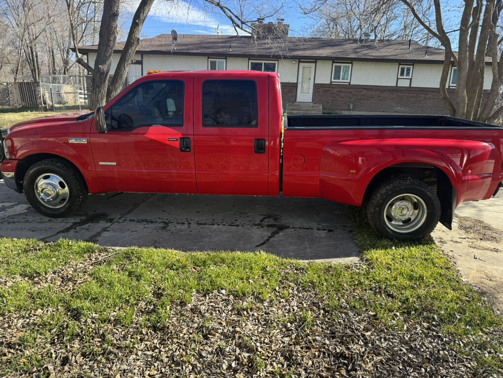2006 Ford F-350 Super Duty Lariat