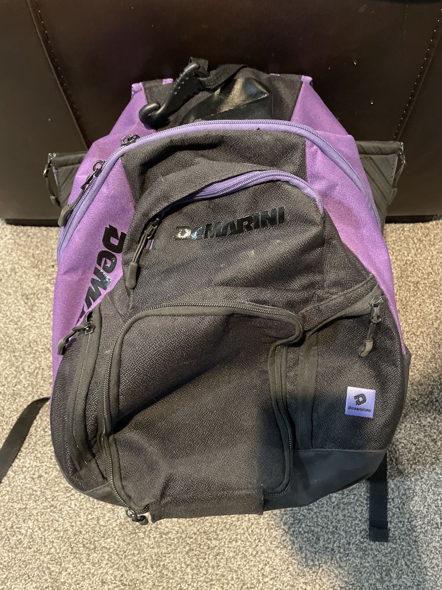DeMarini voodoo Softball Bat Backpack
