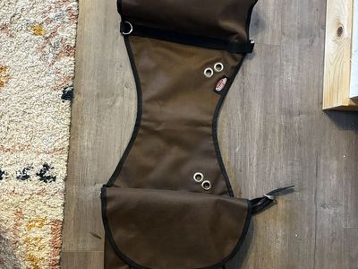 Weaver saddle bag