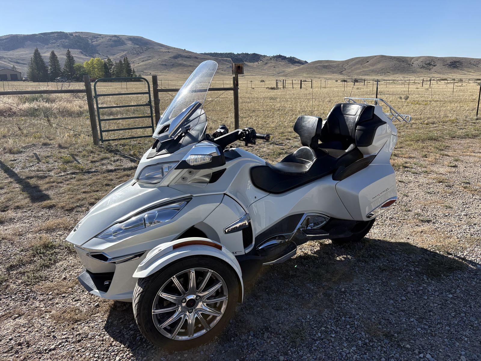 2016 Can-Am Spyder RT Limited – Ready for Your Next Adventure!