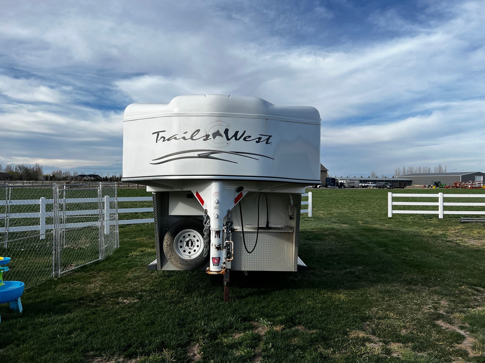 2009 Trails West Horse Trailer
