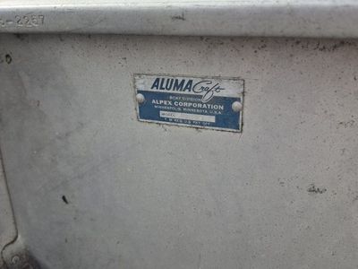 Aluma Craft Aluminum Canoe 16ft with 3 Paddles, 2 Life Vests, 2 Seats, Car Carrier Kit,and an anchor