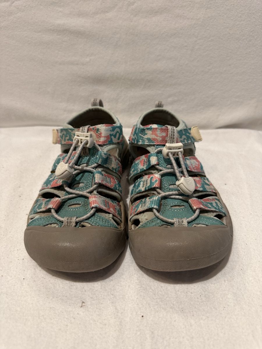 Keen youth size 1 grey/teal/peach, washable, hiking sandals