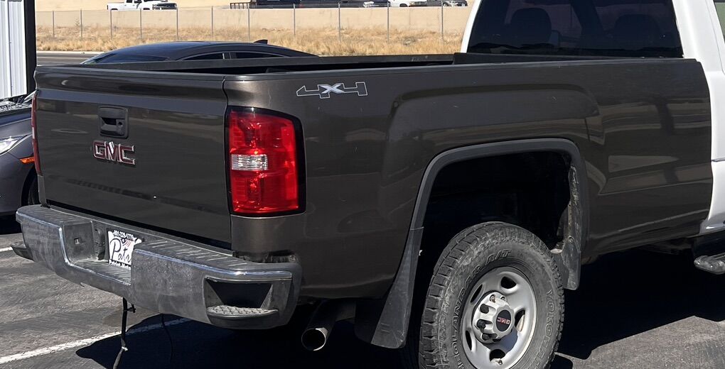 GMC Sierra 8' Truck Bed