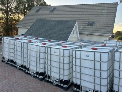 330 Gallon Water Tanks