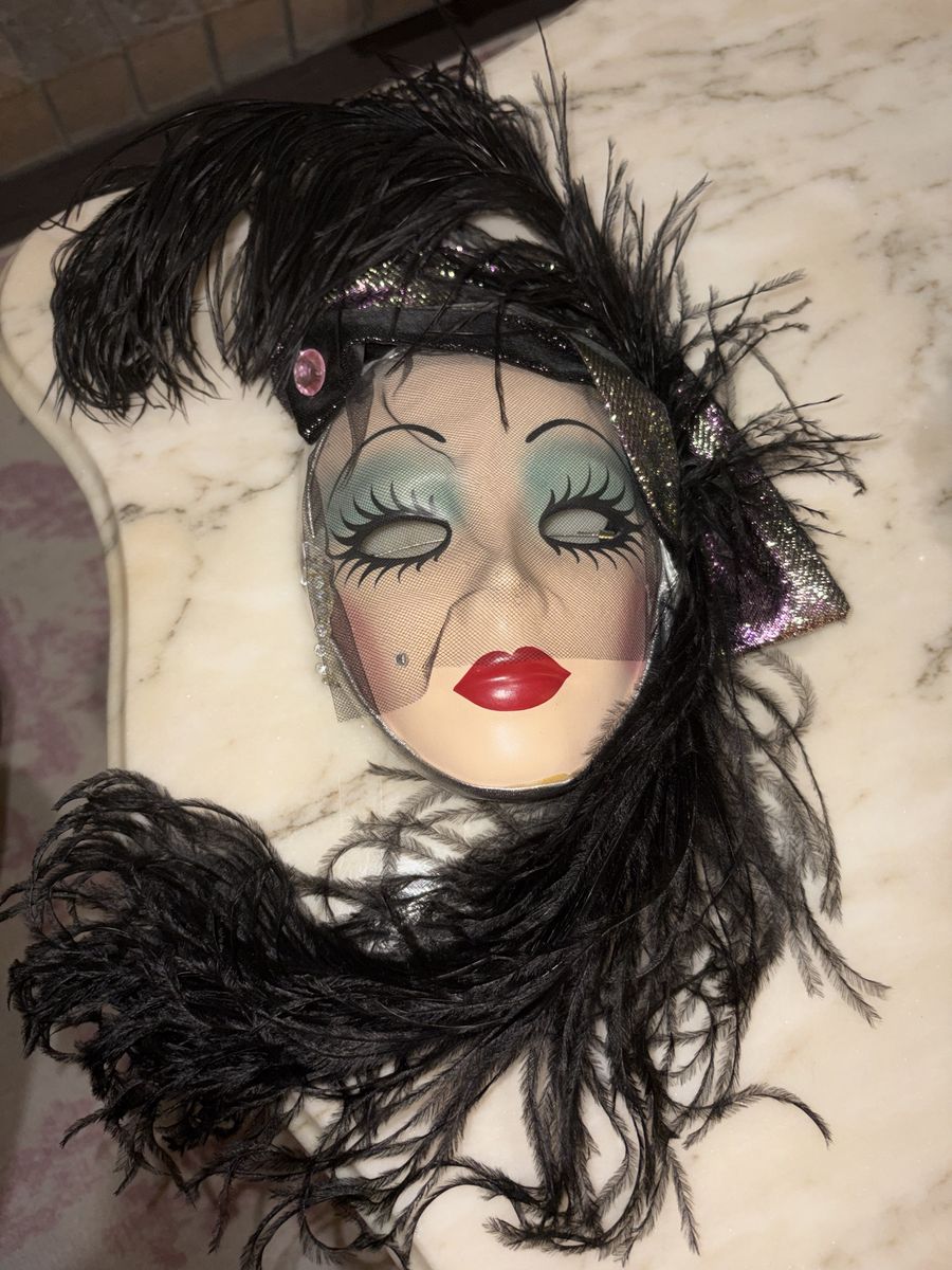 Theatrical Mardi Gras-style mask