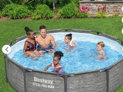 New/Open Box Bestway Steel Pro MAX 10ft Pool Set - End of Season Deal!