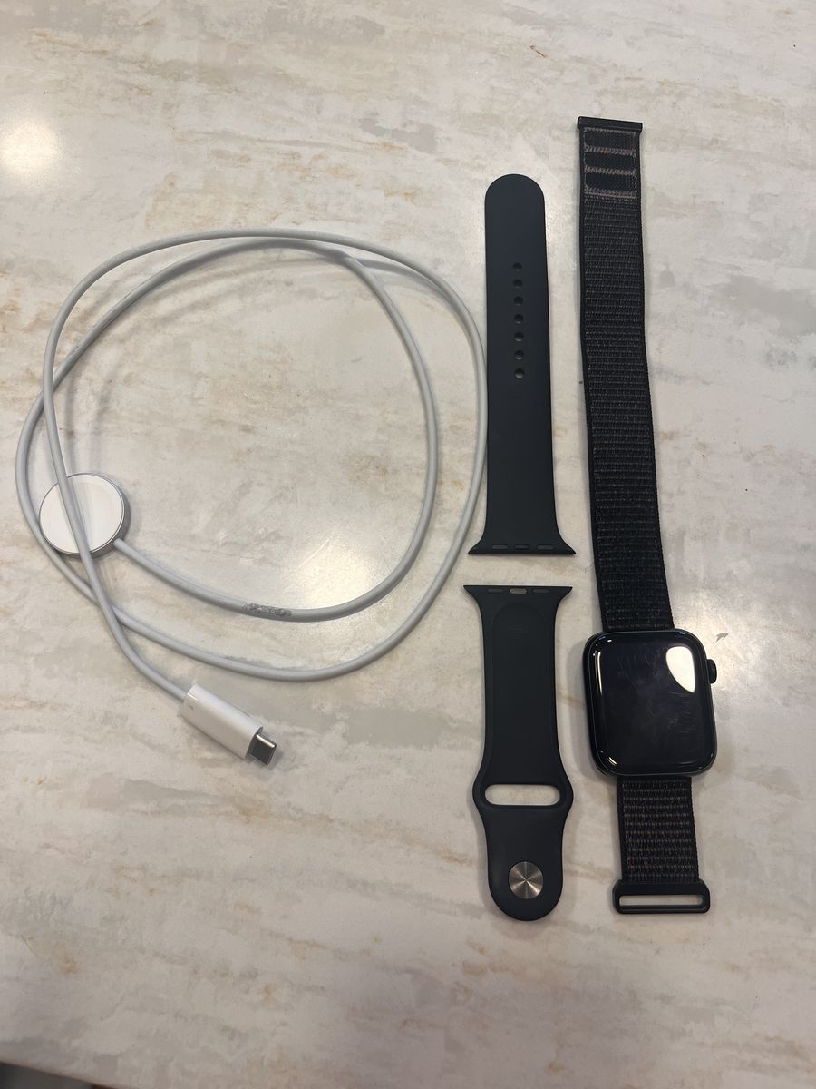 Apple Watch SE 44mm Second Gen